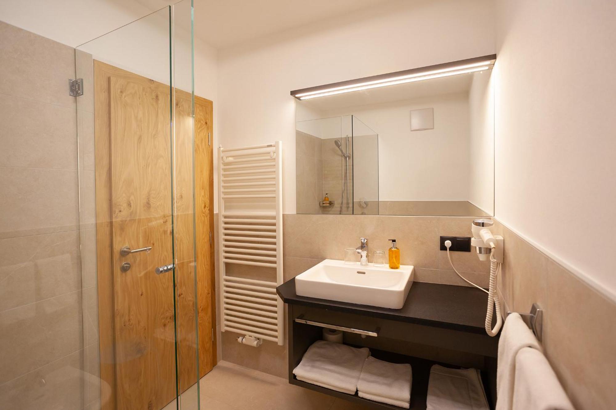 Hotel Lamm ナトゥルノ エクステリア 写真