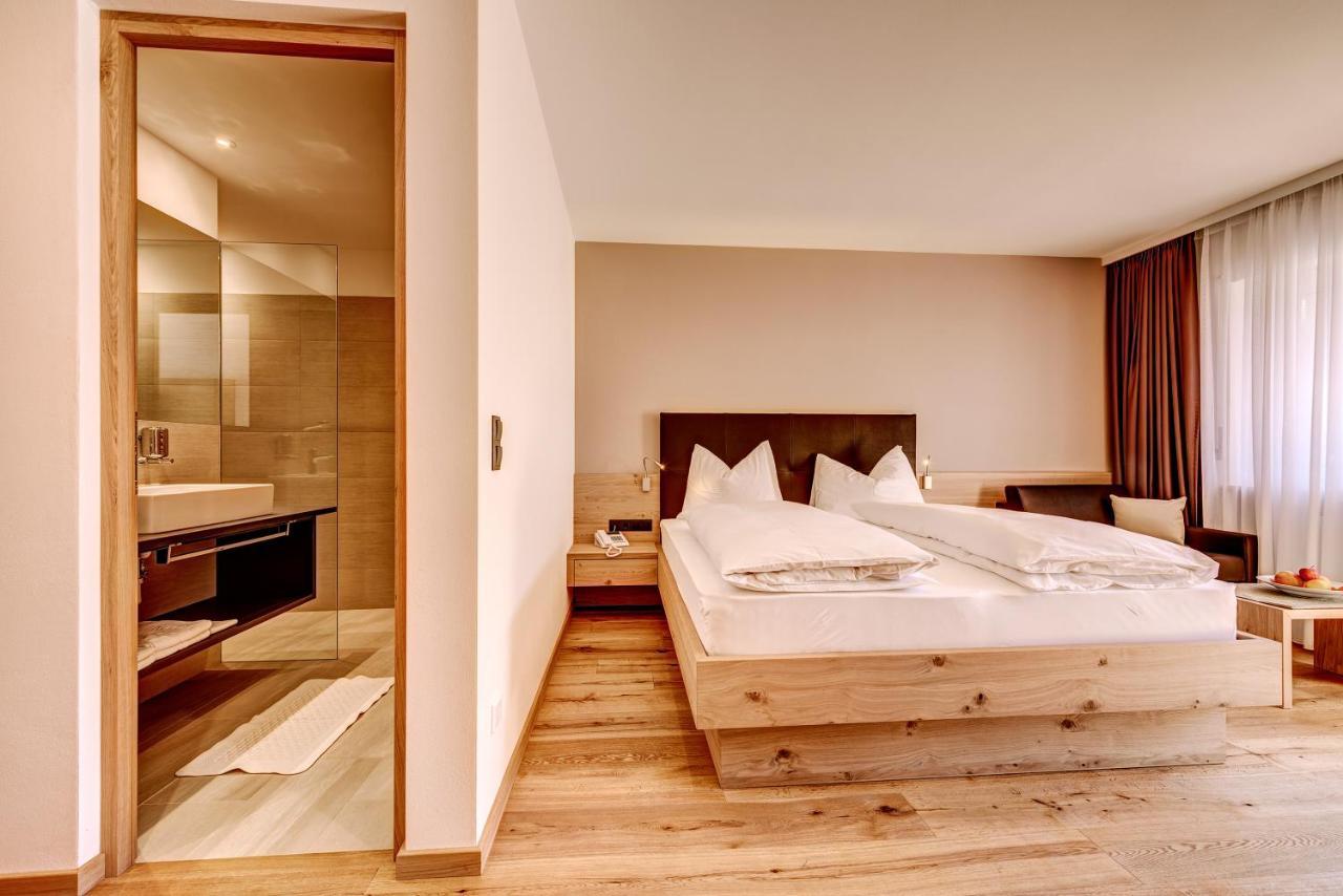 Hotel Lamm ナトゥルノ エクステリア 写真